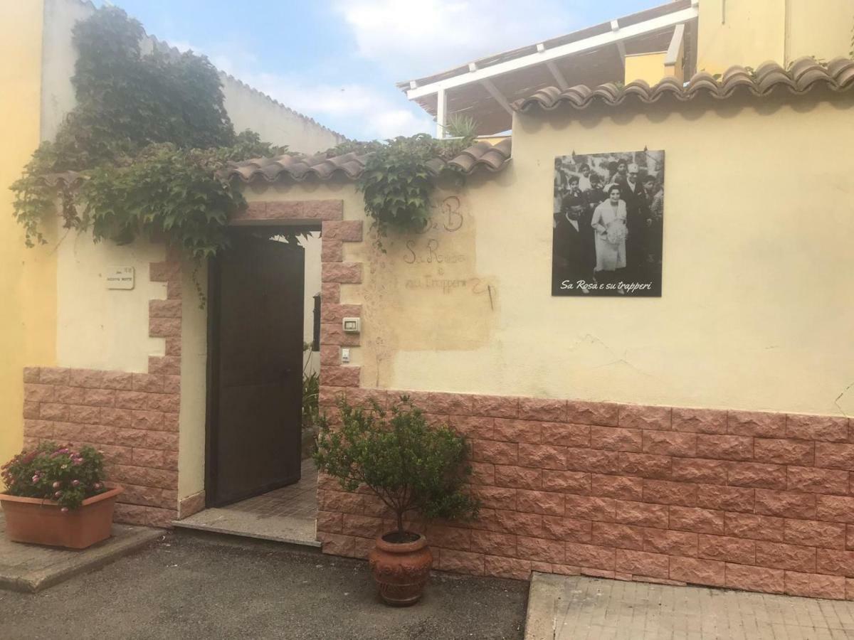 Sa Rosa E Su Trapperi Bed & Breakfast Oschiri Eksteriør bilde